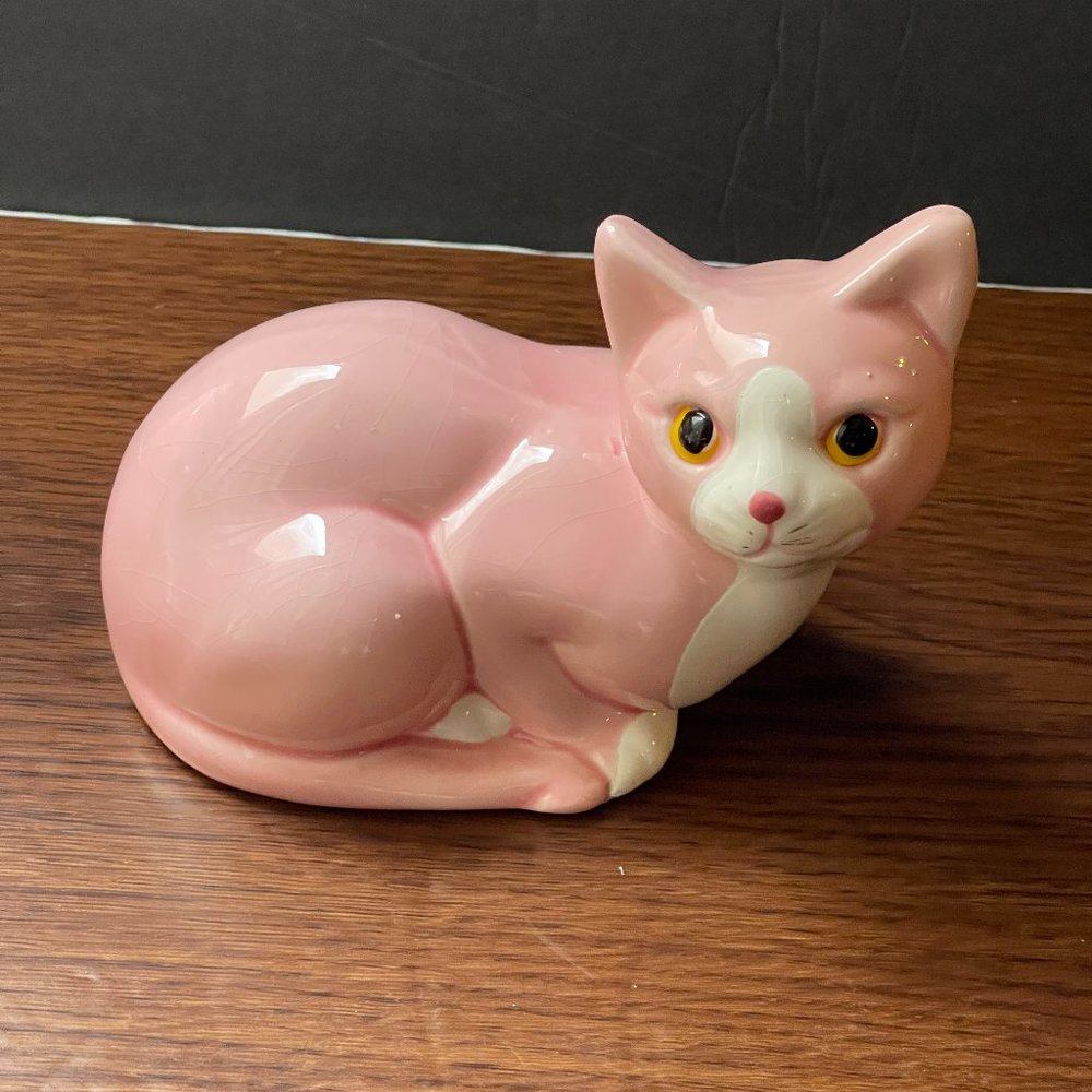 Vintage Pink Ceramic Kitten Cat made in Taiwan 5.5"